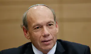 "הסנגוריה הצבאית מתכחשת לחוק"