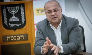 חוות הדעת הרפואית של אחמד טיבי לבן גביר