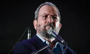 Эхуд Барак вновь угрожает ужасающим сценарием