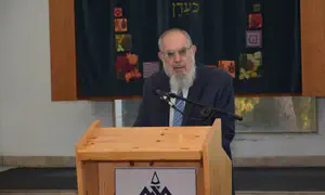 ספר חדש ממשיך את מפעל הרב רבינוביץ'