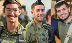 תלמידי שעלבים שרים לזכר החברים שנפלו