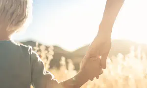 הרב יונה גודמן: הורה הוא לא חבר