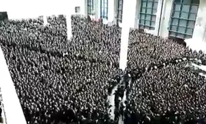 Gerrer hasidic leaders: Avoid large celebrations