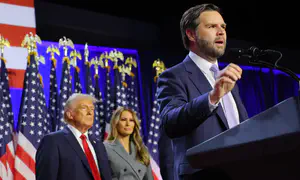 Report: Trump privately urges donors to back Vance for 2028