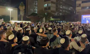 סליחות בכיכר החטופים