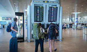 Авиакомпании отменяют рейсы в Израиль после ракетного удара