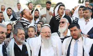 למה יהודי בוכה בחול המועד?