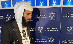 הראפר אלייצור קורא לא לצפות בטקס המשואות