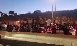 הדרוזים מפגינים בצפון, כבישים נחסמו