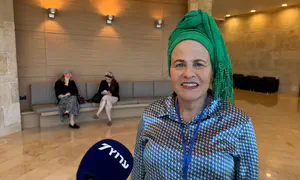 "אנחנו חולים במחלה אוטו-אנטישמיות"