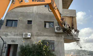 להרוס באופן מיידי את המבנים שמסכנים חיים