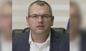 פיקוח נפש דוחה קשקשת, קצת פרופורציות