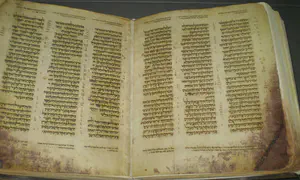 The Crown of Aleppo - holding on to the Torah