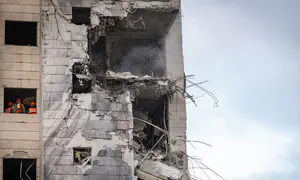 Iranian missile strike kills 4 after landing between safe rooms