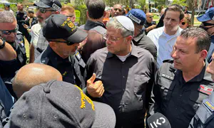 עובדים קשה כדי להמשיך את המערכה מול איראן