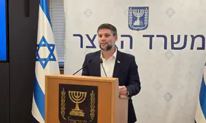 הבורסה באיראן סגורה, בישראל היא מתחזקת