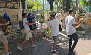 Torah scrolls rescued from synagogue hit in missile strike