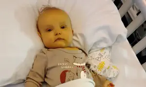 Moishy needs emergency heart surgery