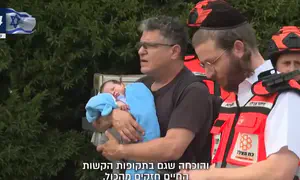 התינוק בן השבוע שחולץ מההריסות
