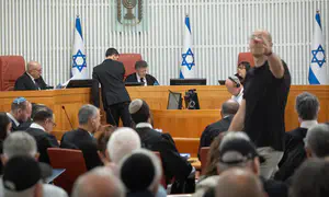 המכונה המשומנת של התבוסתנות