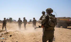IDF Paratroopers destroy 3km-long terror tunnel in Gaza