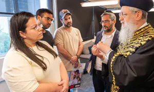 Chief Rabbi prays with hostage families