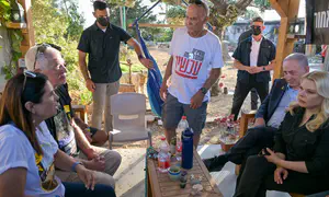 Prime Minister Netanyahu visits Kibbutz Nir Oz