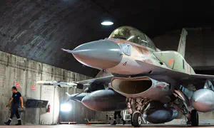 קצין בחיל האוויר הדליף מידע להימורים