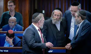 Haredi parties considering option to dissolve Knesset?