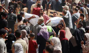 Israel upgrades food aid to Gaza residents amid complaints