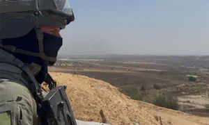Israeli soldiers hold the line near Beit Hanoun and Beit Lahiya
