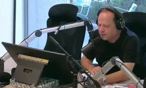 «Кто ты такой, чтобы читать нам мораль?»