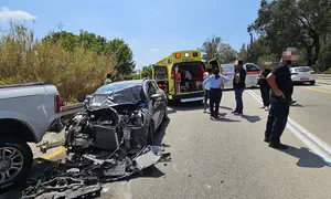 Two killed, two injured, in car crash near Binyamina