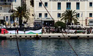 Israeli passengers barred from disembarking on Greek island