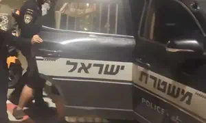 אברך הותקף בבלוני מים, השטריימל הושחת