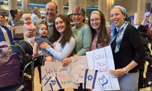 Shalhevet Cohen joins her Zionist family in Israel