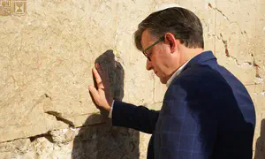 'May America always stand with Israel'