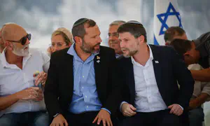 "קוברים סופית את רעיון המדינה הפלסטינית"