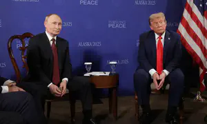 Putin and Trump meet for critical talks on Ukraine