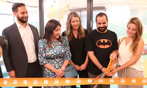 Schneider opens therapeutic playroom in memory of Bibas family