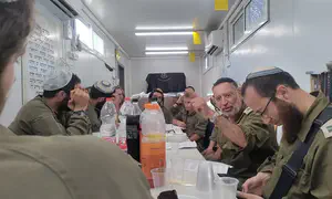 Elul session opens with Torah lesson in heart of Gaza battlefield