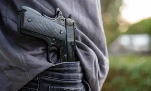 גם תושבי כפר יונה זכאים לרישיון נשק