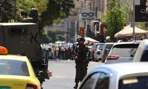 Border Police soldier enters PA territory