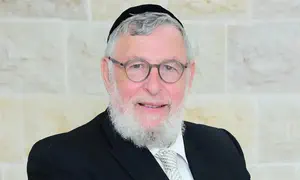 Yonah Matzah Vo Manoach - Finding menuchah in a time of war
