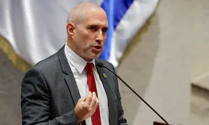 Ханох Милвицки напал с критикой на министра финансов