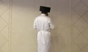 Yom Kippur synagogue honors fetch record sums