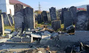 Осквернено старинное еврейское кладбище в Вижнице