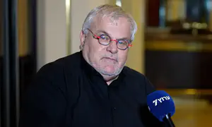 מנחם הורוביץ מבקש: שיחה עם טראמפ