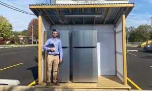 'Hersh’s Fridge' opens, offering kosher food to those in need