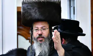 Popular hasidic photographer dies at 47